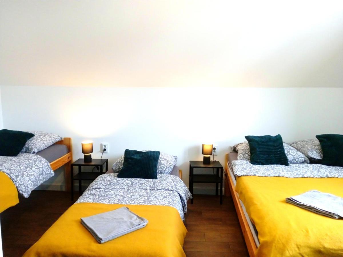 Apartamenty Jodlowa - Bilard - Bawialnia - Krolikarnia Krajno-Zagorze ภายนอก รูปภาพ