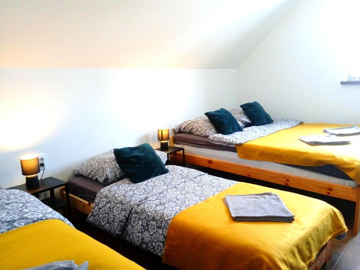 Apartamenty Jodlowa - Bilard - Bawialnia - Krolikarnia Krajno-Zagorze ภายนอก รูปภาพ
