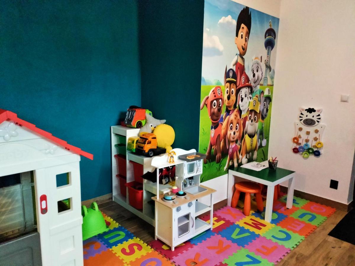 Apartamenty Jodlowa - Bilard - Bawialnia - Krolikarnia Krajno-Zagorze ภายนอก รูปภาพ